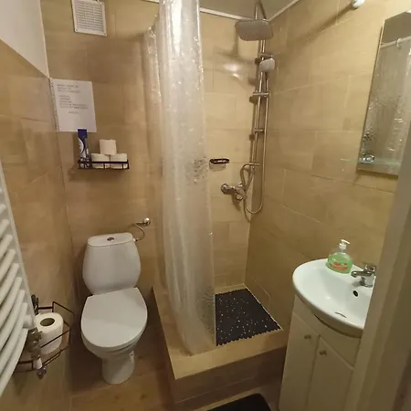 Malinowy Gaj - Z Alpakami I Innymi Zwierzetami