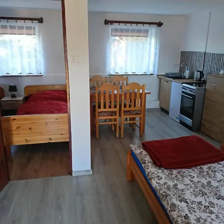Malinowy Gaj - Z Alpakami I Innymi Zwierzetami * Świętajno